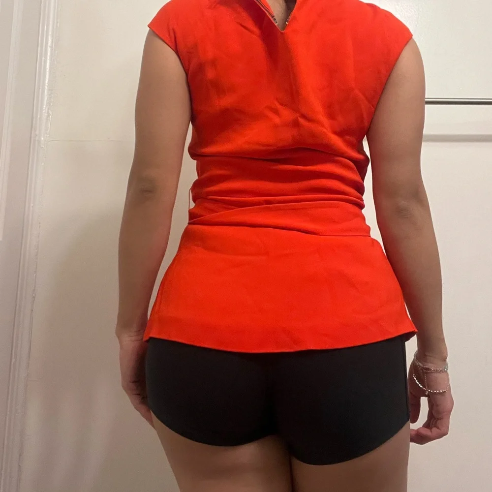 Camilla Top - Picture 2 of 6